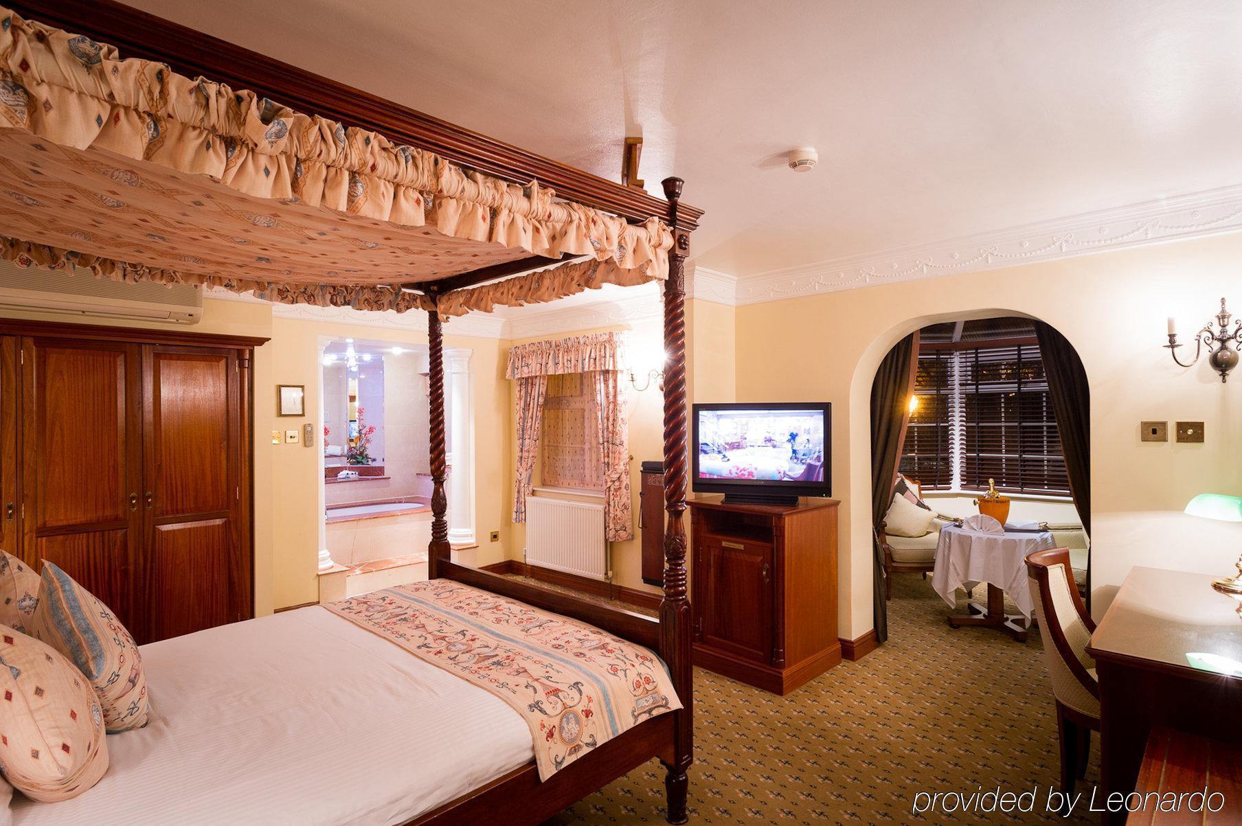The Royal Chace Hotel Enfield Cameră foto